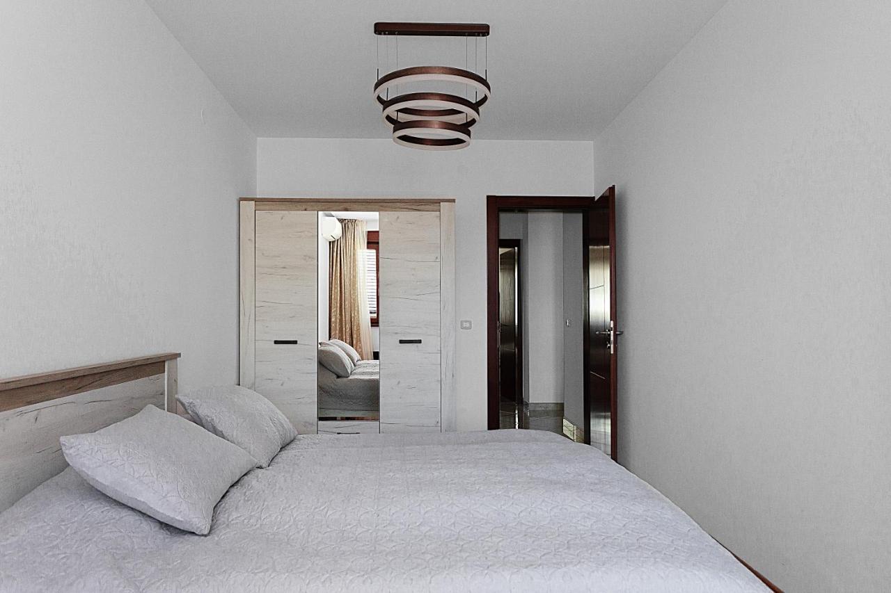 Three Bedroom Spacious Apartment Anatolia Budva Extérieur photo
