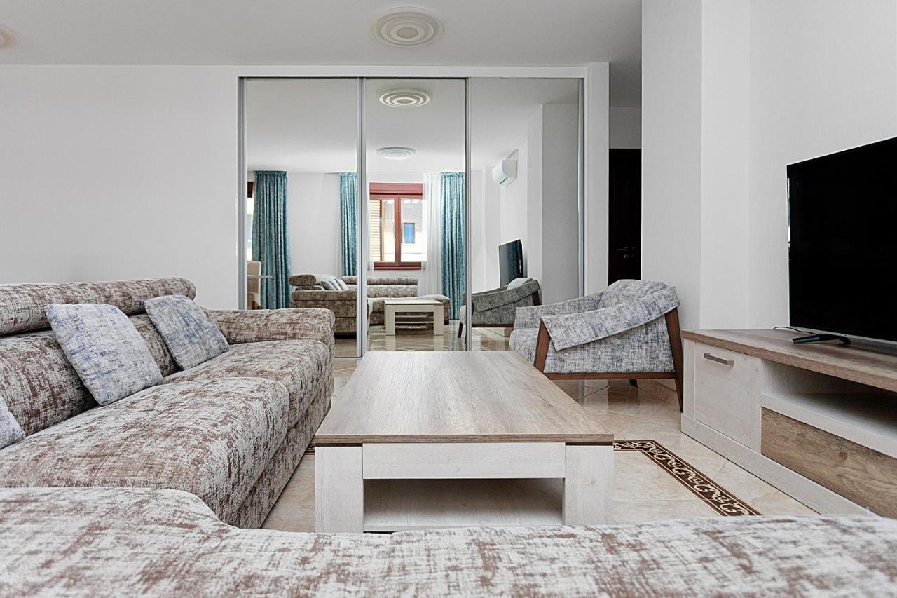 Three Bedroom Spacious Apartment Anatolia Budva Extérieur photo