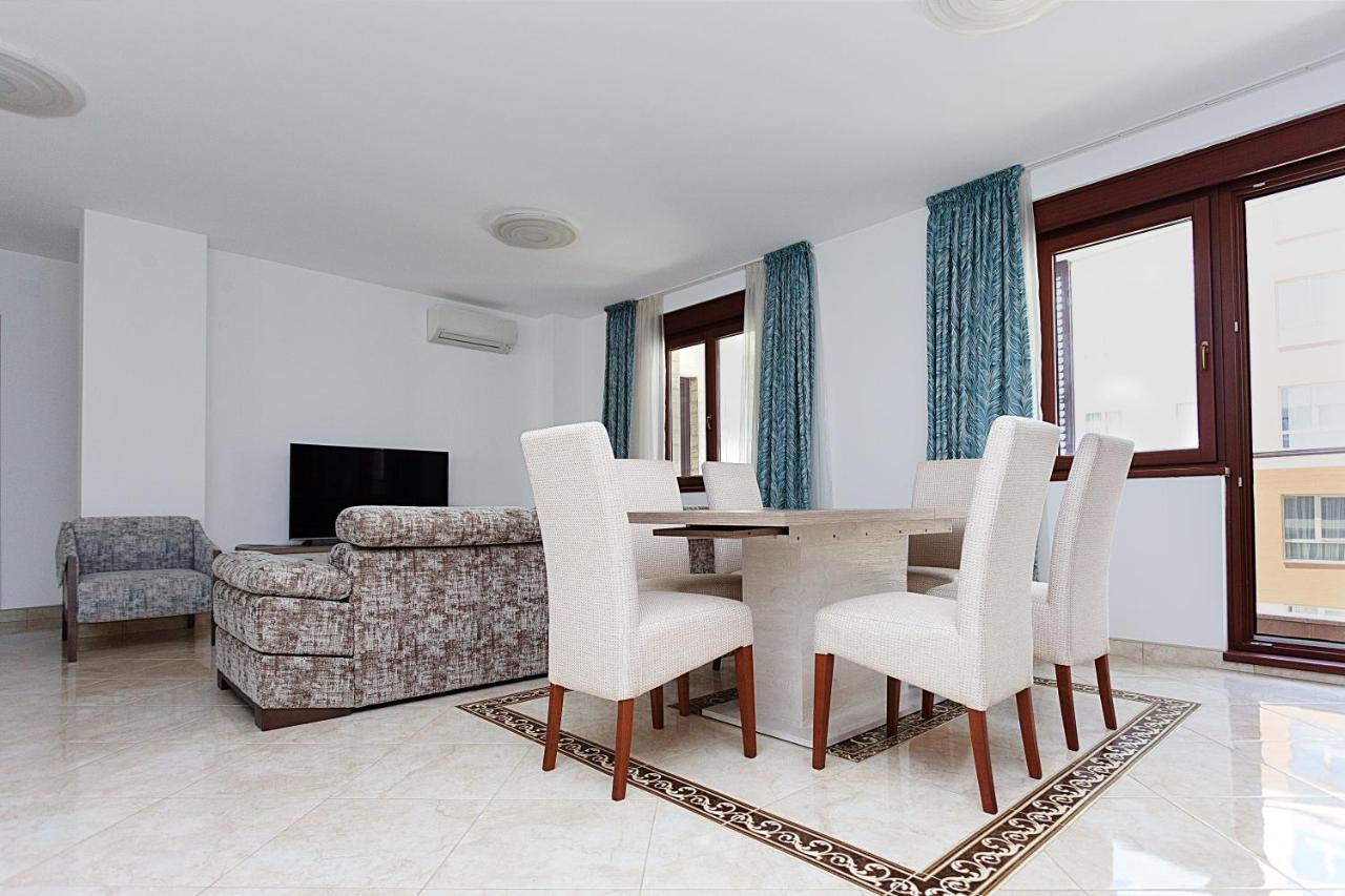 Three Bedroom Spacious Apartment Anatolia Budva Extérieur photo